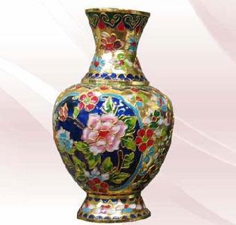 景泰藍 銅胎掐絲琺瑯，流光溢彩的民族瑰寶